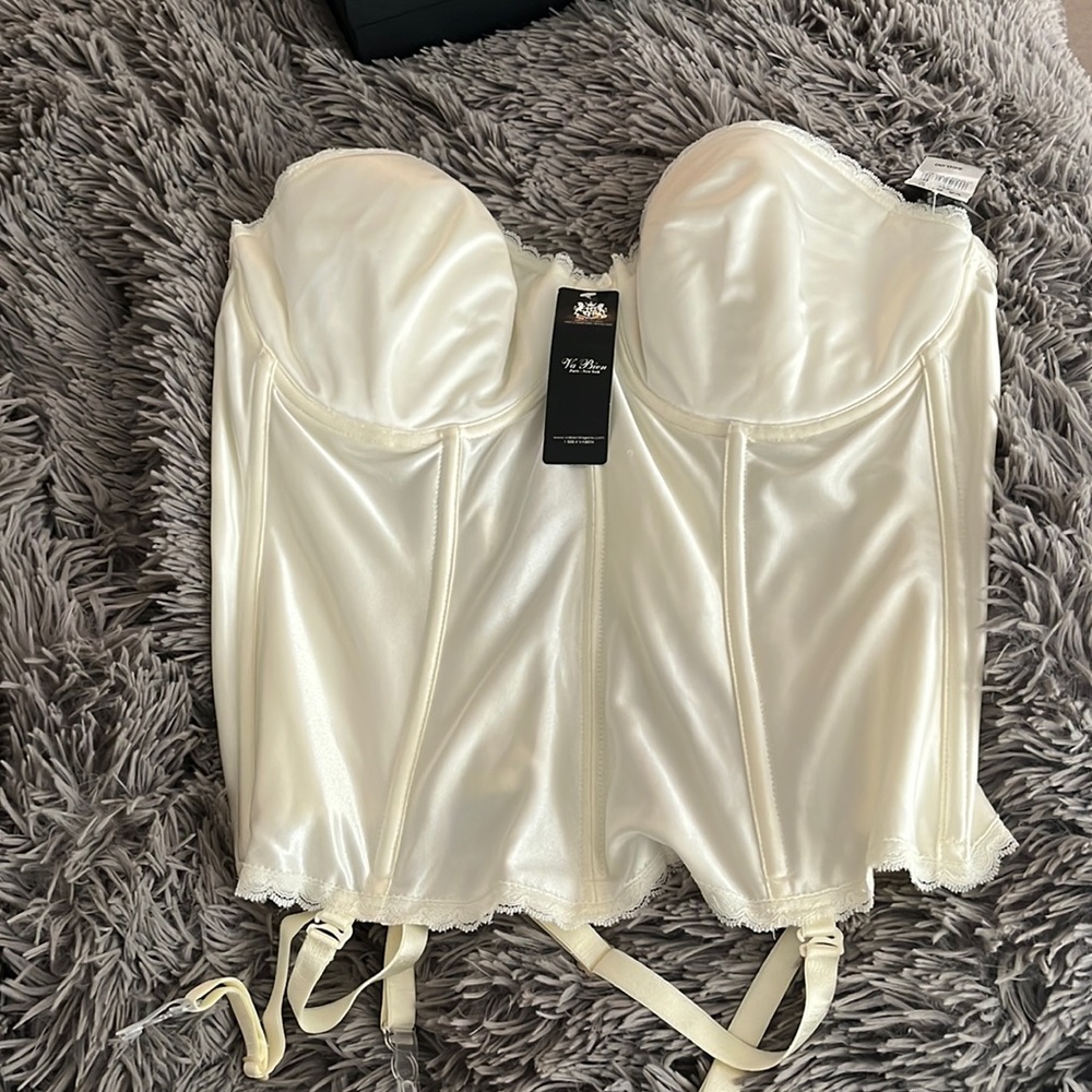 Ivory Va Bien Bustier